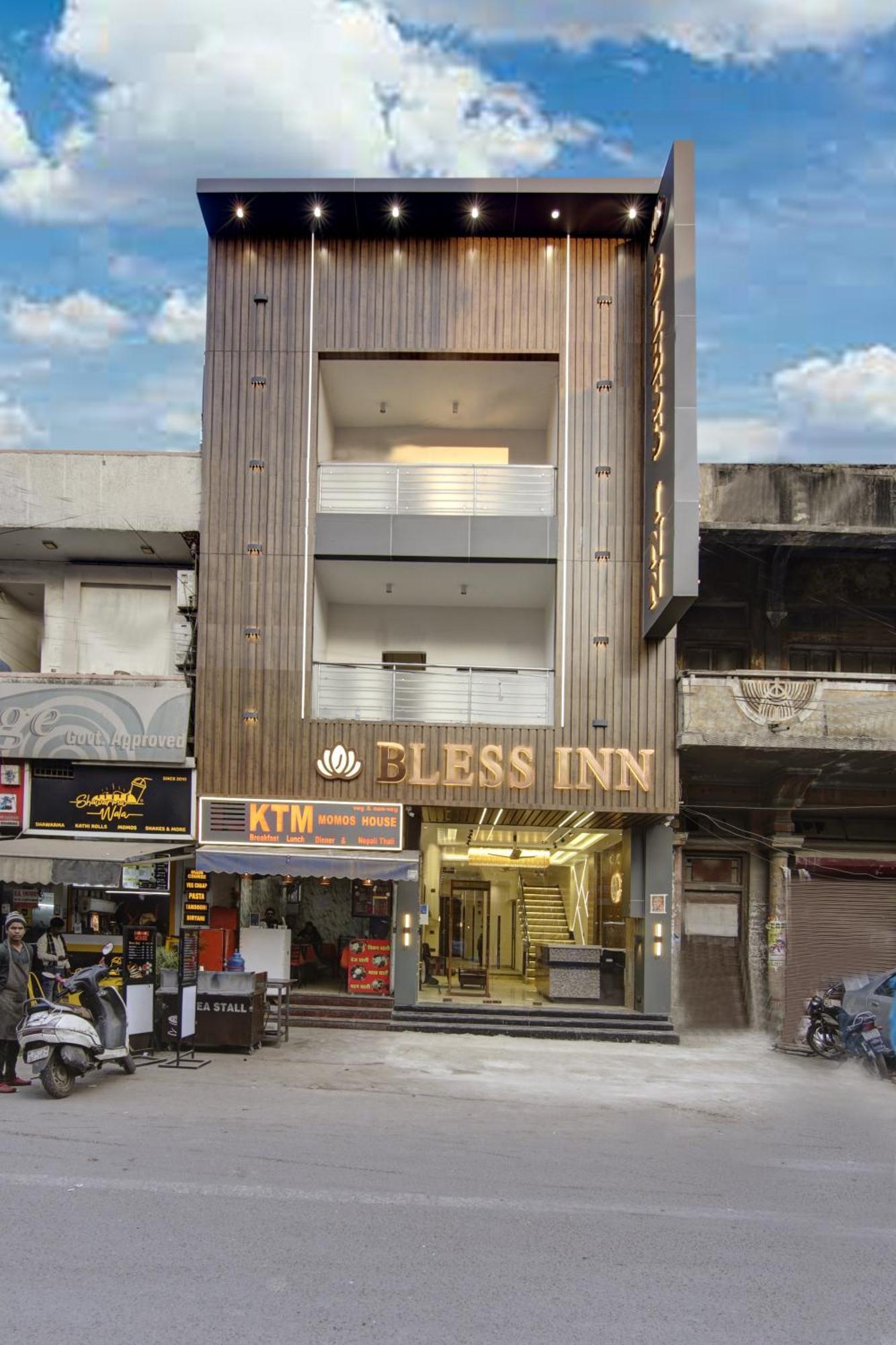 Bless Inn - Near Connaught Place Új-Delhi Kültér fotó