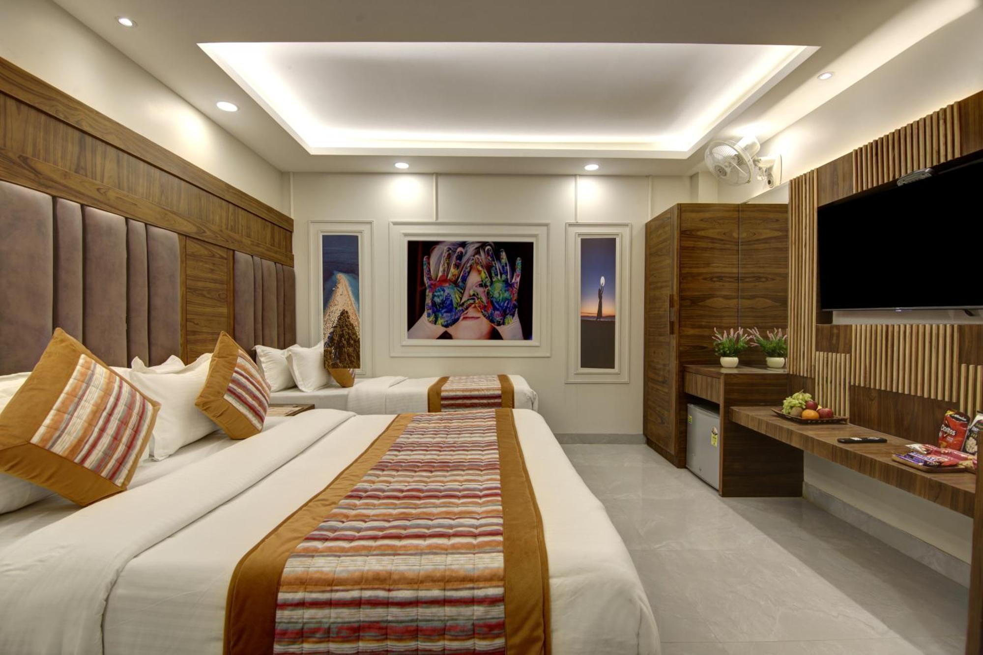 Bless Inn - Near Connaught Place Új-Delhi Kültér fotó