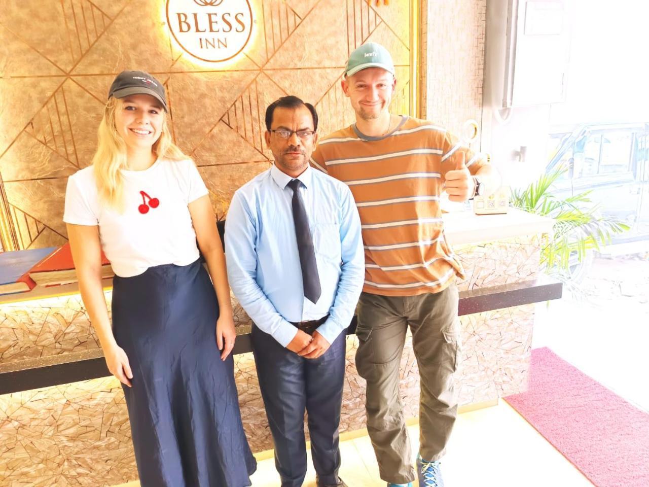 Bless Inn - Near Connaught Place Új-Delhi Kültér fotó